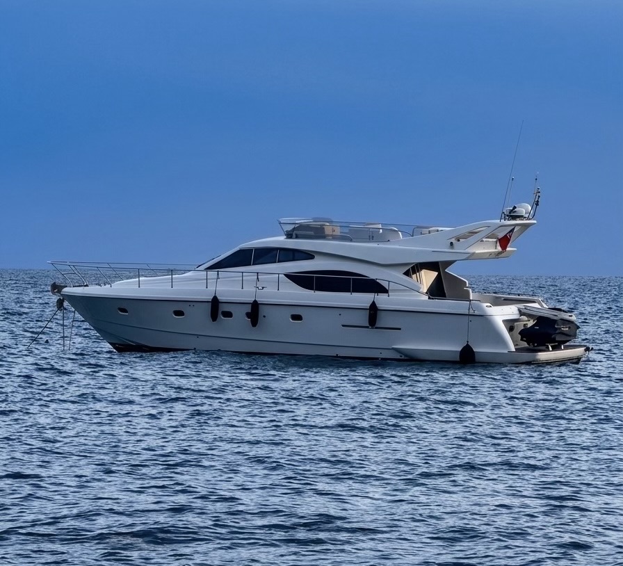 Ferretti Yachts 53