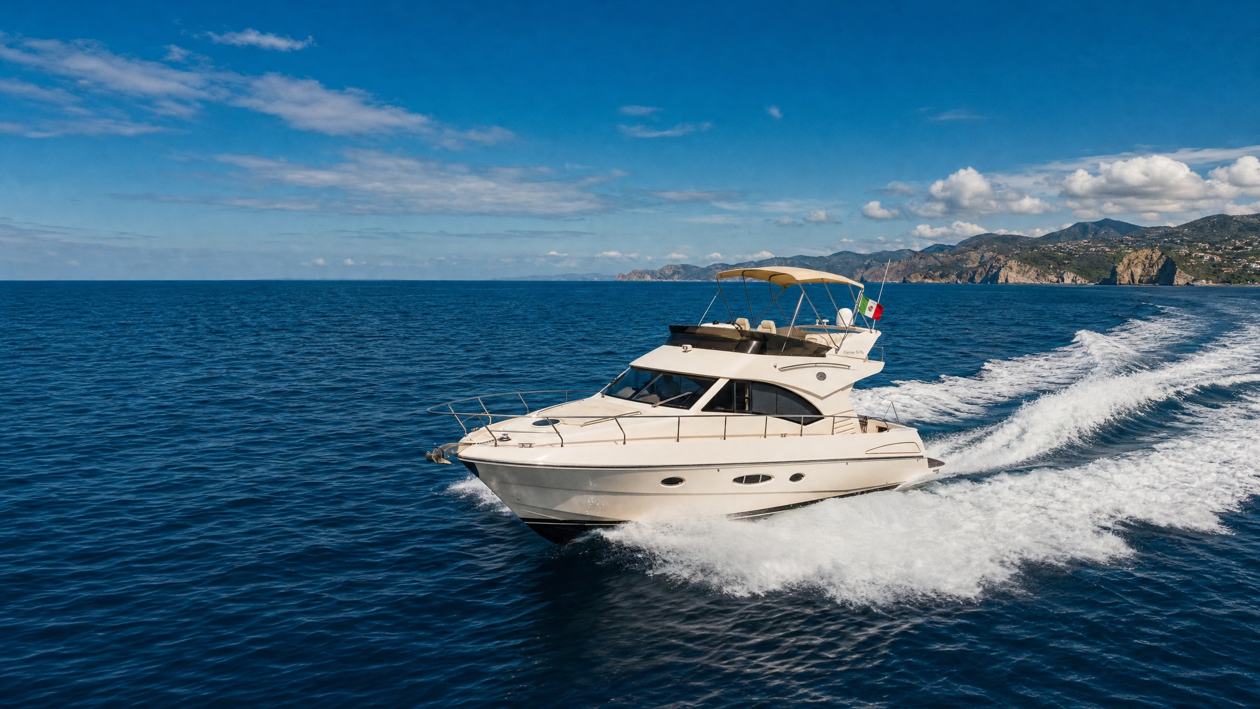 Cayman 50 Fly