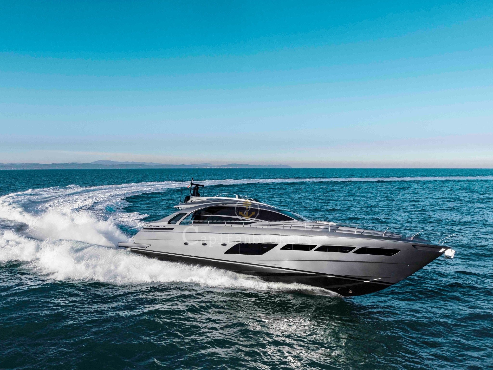 Pershing 8X