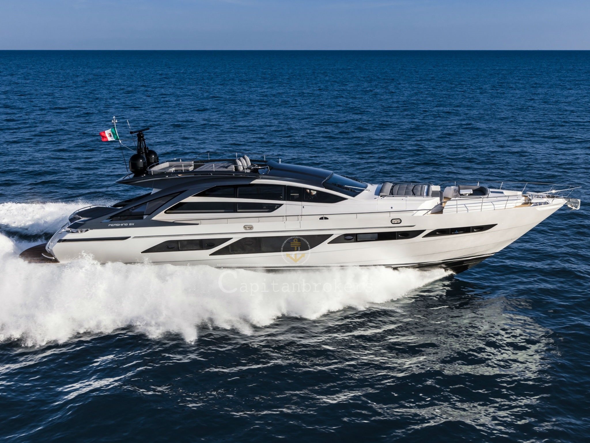 Pershing 9X
