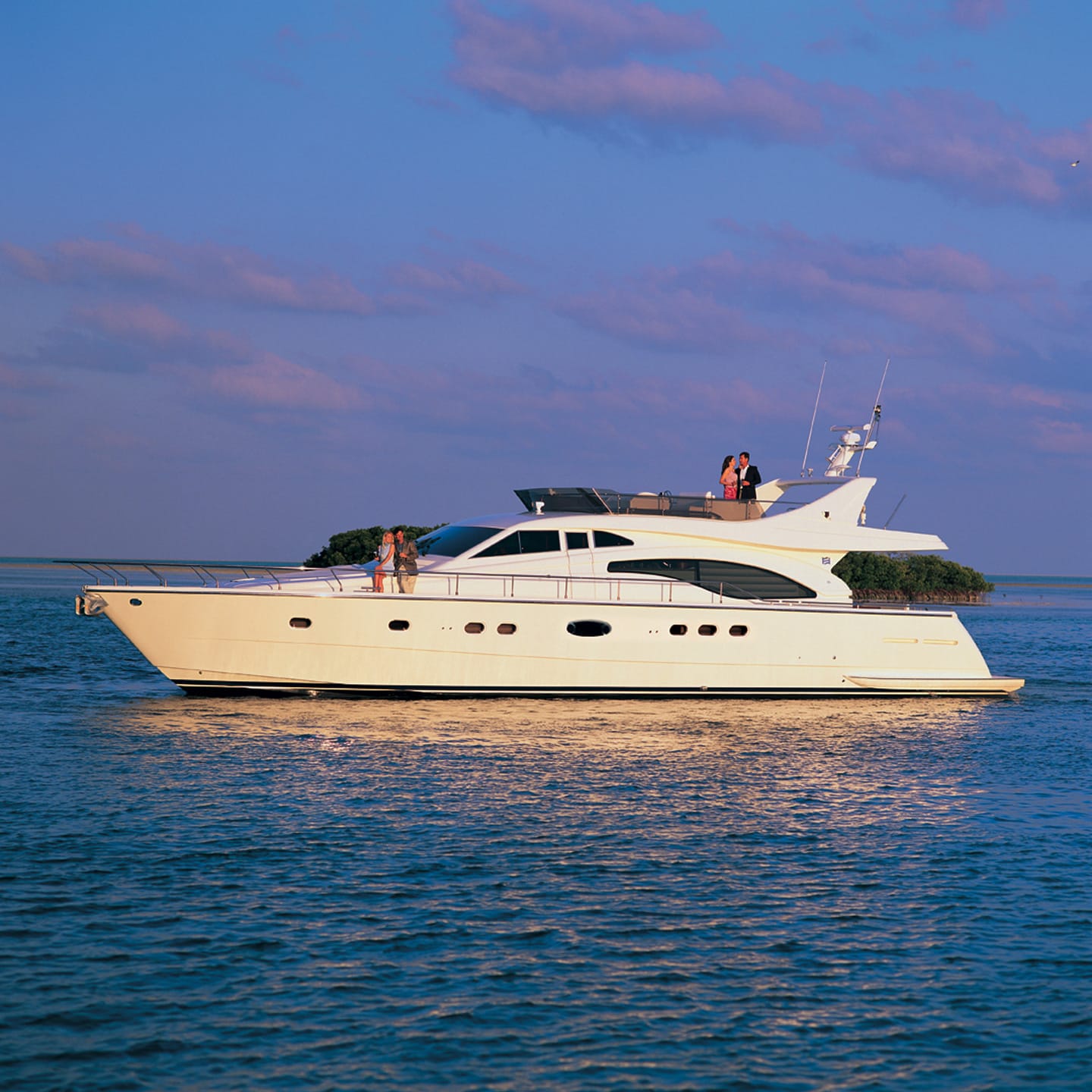 Ferretti Yachts 680