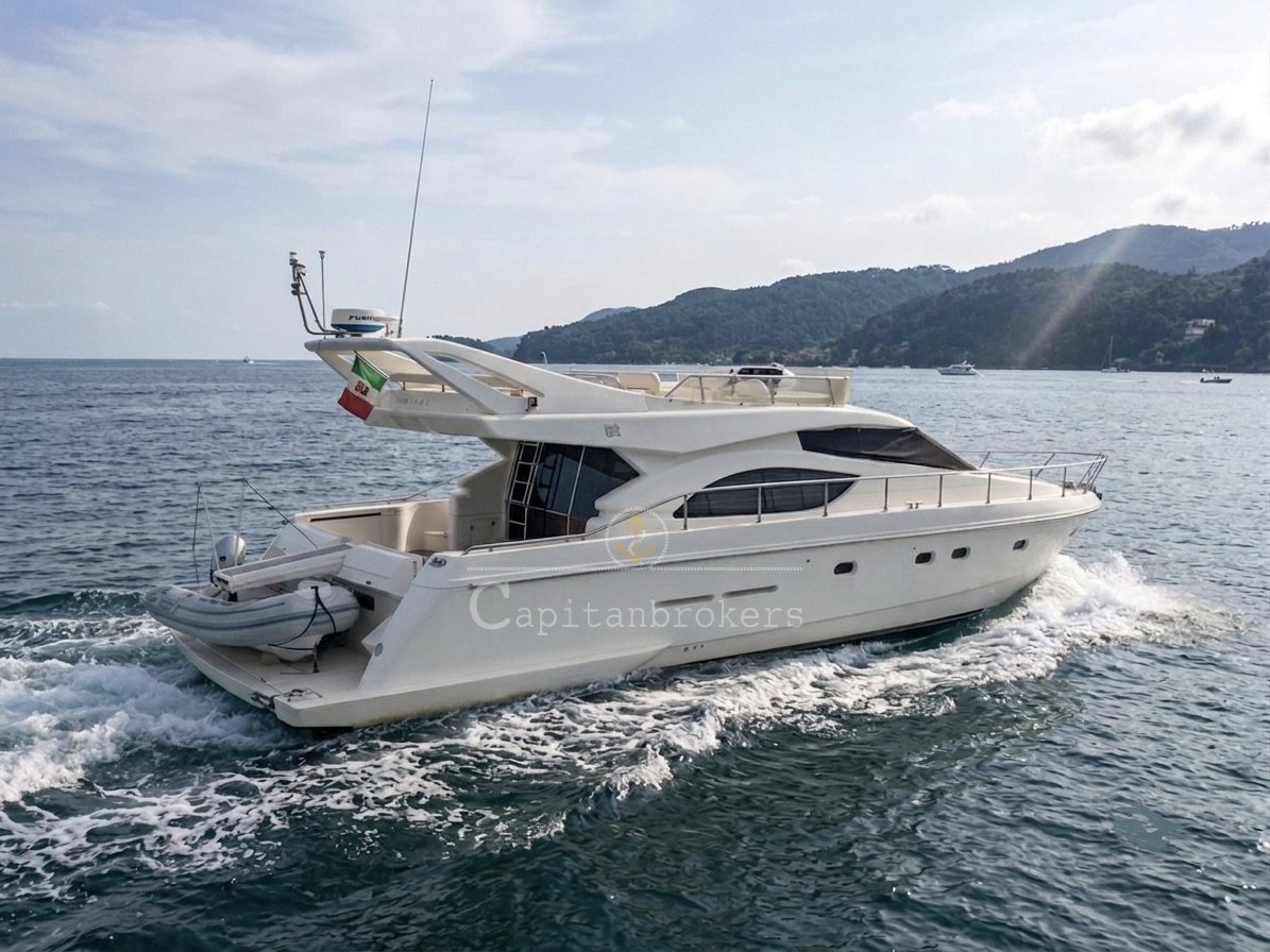 Ferretti Yachts 53